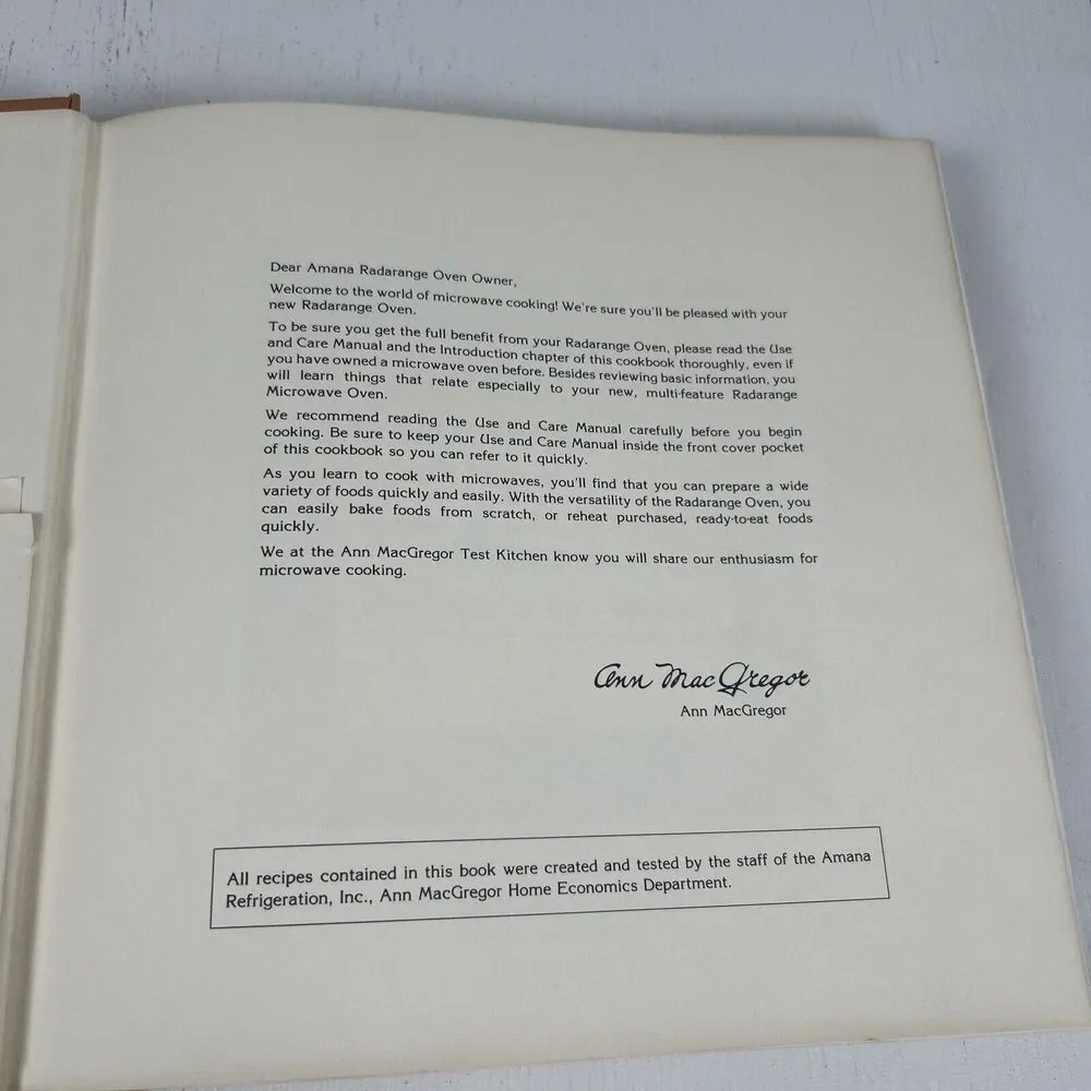 Introduction to Cooking with the Amana Radarange‎ Microwave Oven Cookbook 1980